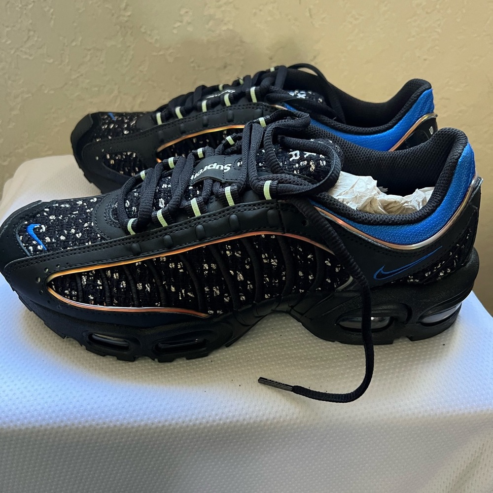 Mens Size 9 Nike Air Max Tailwind 4 x Supreme Black Cobalt 2019 Brand New In Box